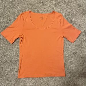 Women’s Medium Time and Tru Top